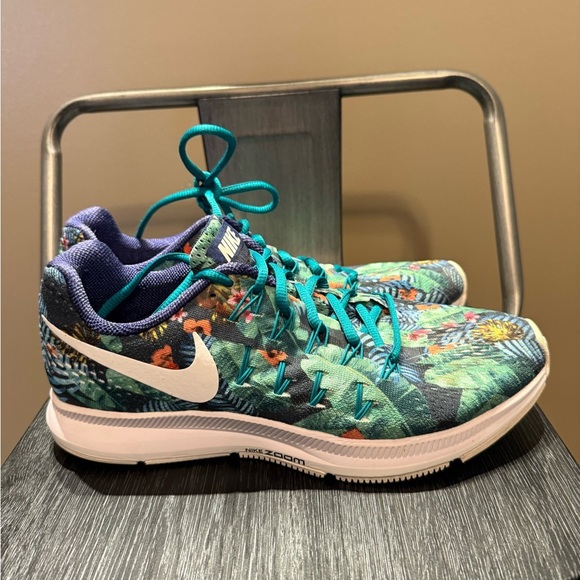 NikeID Air Zoom Pegasus 33 Floral Aloha Size 8 - Picture 2 of 11